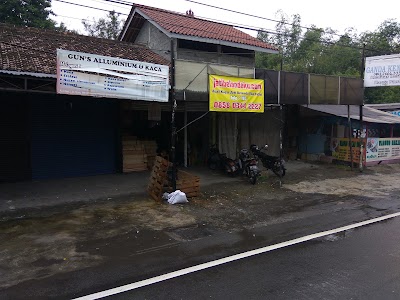 Photos of jatibelandaku.com