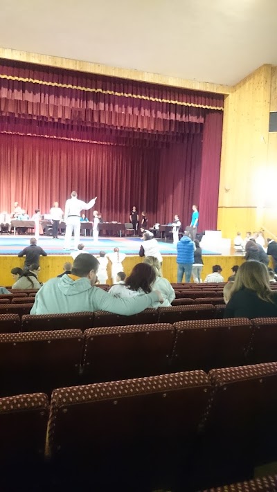 Photos of Arany J&aacute;nos Cultural Center