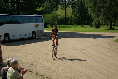 Photos of S&auml;nna Kultuurim&otilde;is