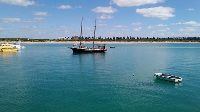 Photos of Breakwater Rock Pier