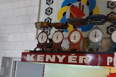 Photos of Csemegebolt