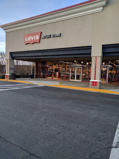 Photos of Levi's Outlet Store at Tanger Outlet Center Locust Grove