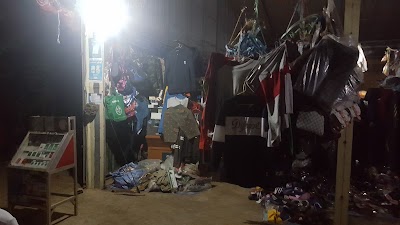Photos of Bunrerng phone shop