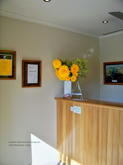 Photos of Lake Roxburgh Lodge