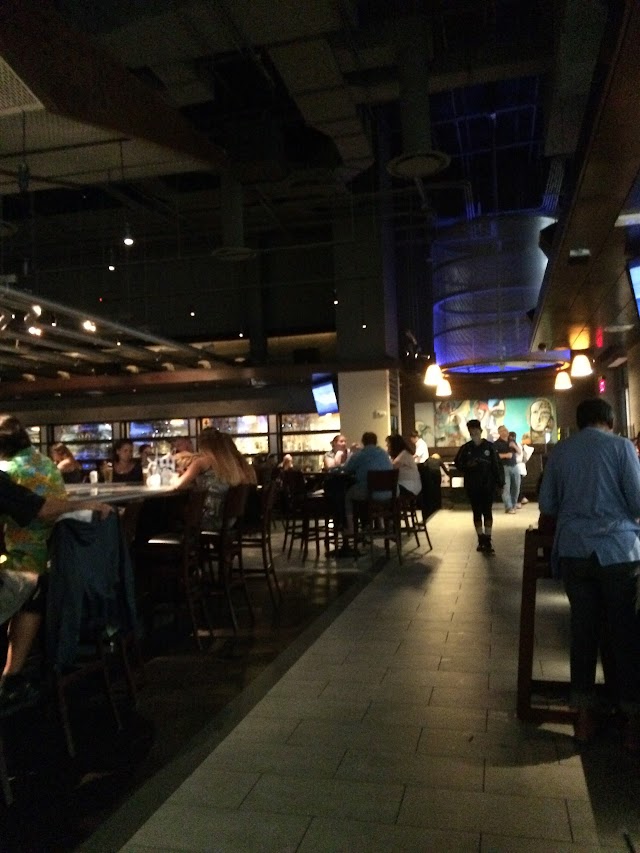 Yard House