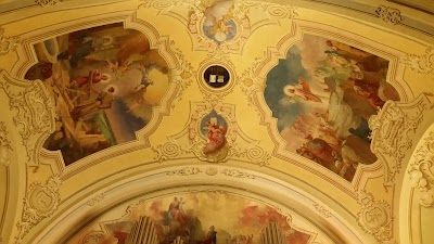 Photos of Szent L&aacute;szl&oacute; templom