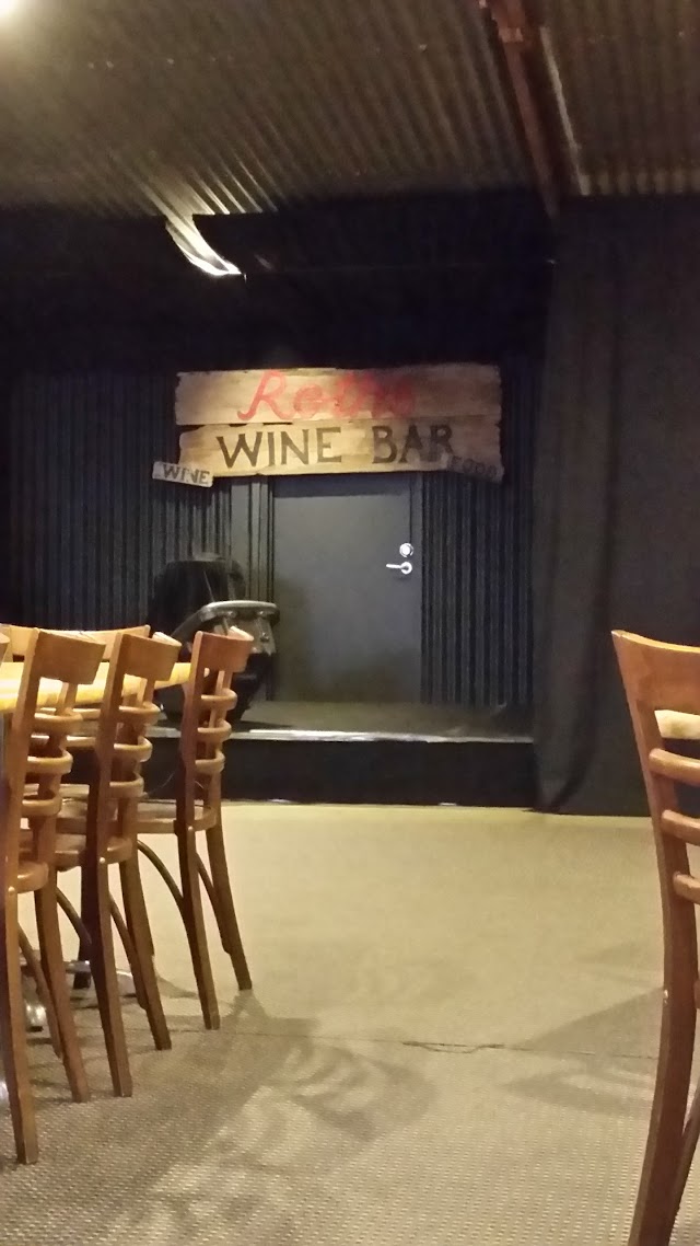 Roth's Wine Bar + Cellar