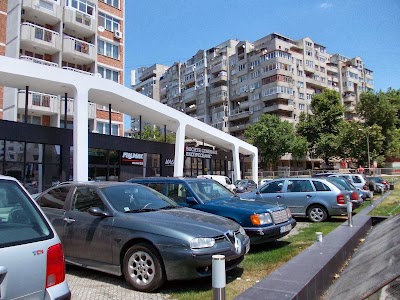 Photos of Fullmax Center