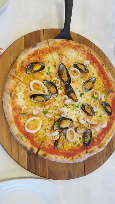 Photos of Thunder Road Pizza & Grill RAK