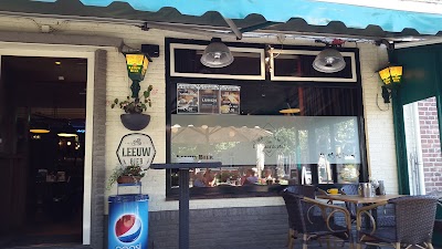 Photos of Caf&eacute; De Paardestal