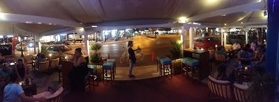 Photos of BL&Ugrave; Seaside Caf&eacute; Bar ⚓