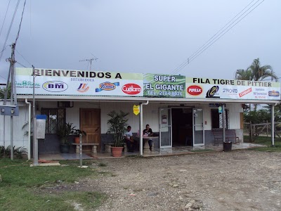 Photos of Super El Gigante