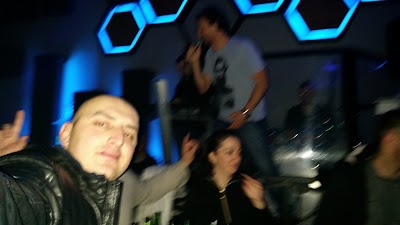 Photos of Club Avenue