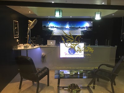 Photos of دفتر مرکزی یوطرح
