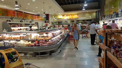 Photos of Supermercado Bravo Churchill