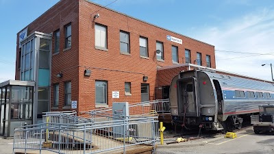 Photos of Niagara Falls Station