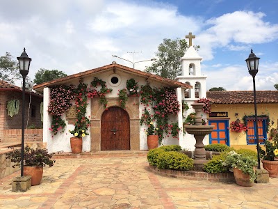 Photos of Mi Colombia Querida