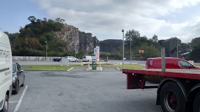 Photos of Robert Kee Service Station
