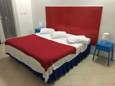 Photos of Caba&ntilde;a Elke