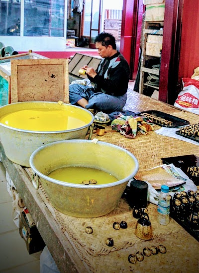 Photos of U Ba Nyein Lacquerware