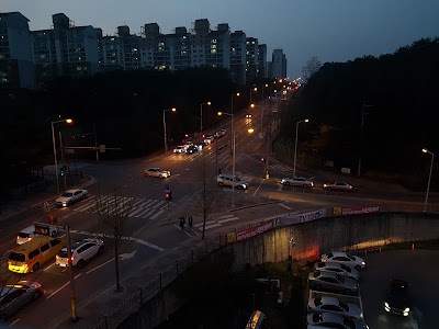 Photos of LOTTE Mart Seoksa