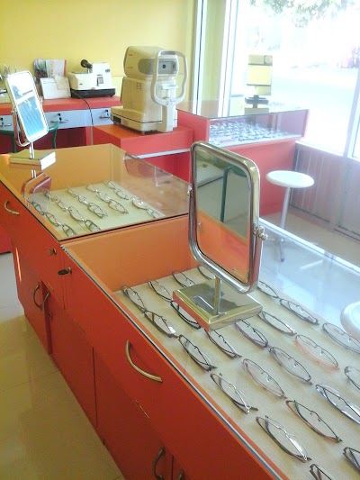 Photos of OPTIK VOORFO