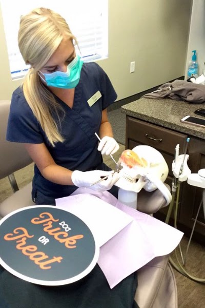 Photos of Platinum Dental Care - Mapleton