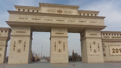 Photos of Тəуелсіздік паркі