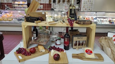 Photos of Lope de Vega Nacional Supermarkets