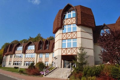 Photos of Obchodn&iacute; akademie, odborn&aacute; &scaron;kola a praktick&aacute; &scaron;kola Olgy Havlov&eacute;, Jansk&eacute; L&aacute;zně