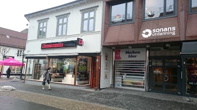clothing-store