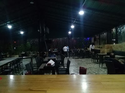 Photos of Al Karam market