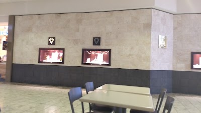 Photos of Lakeview Square Mall