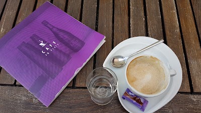 Photos of Cafe on the square