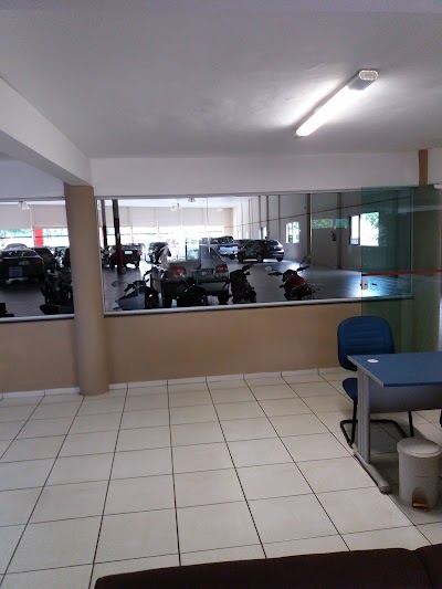 car-dealer
