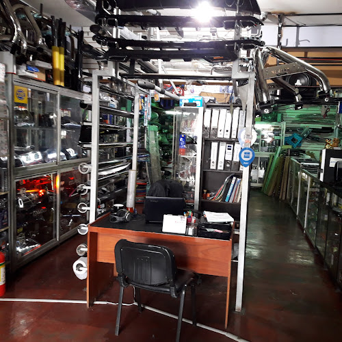 Opiniones de Autoboutique La 44 en Callao - Tienda