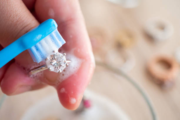 cleaning a ring