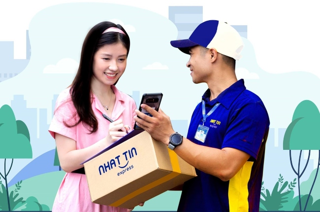 Khách hàng có thể tra cứu bưu phẩm tại nhà nhanh bằng ứng dụng ship hàng Nhất Tín Express