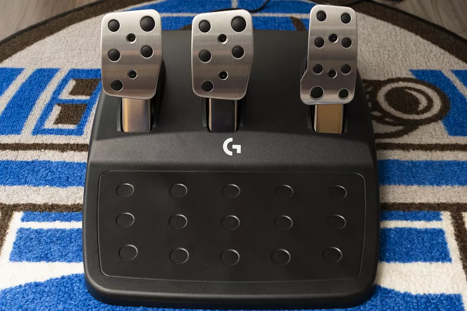 NUEVO VOLANTE DE CARRERAS G923 DE LOGITECH 