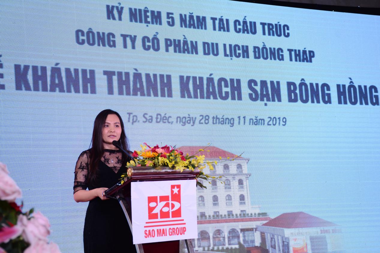 1. Bà Lê Thị Nguyệt Thu - Chủ tịch Tập đoàn Sao Mai phát biểu tại buổi lễ