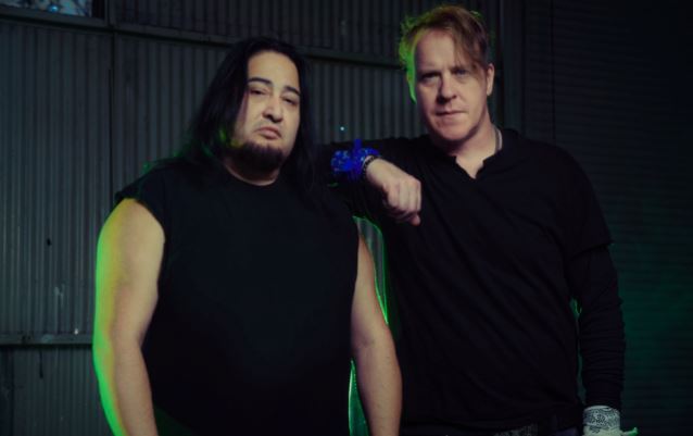 dinoburtfearfactory2015new_638.jpg
