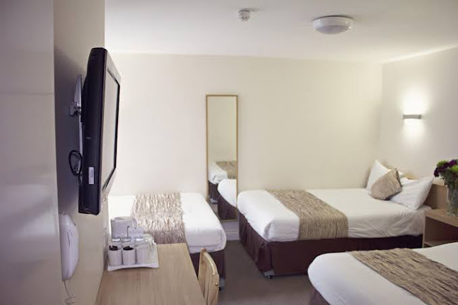 Comments and reviews of Queens Hotel