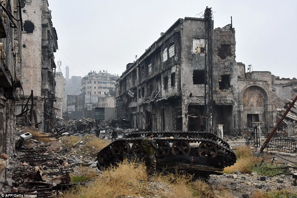 O acordo foi anunciado na noite de terça-feira, as forças do governo estavam à beira de recapturar todos leste Aleppo, nas mãos dos rebeldes desde 2012