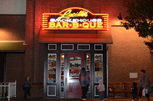 lucille's smokehouse bbq