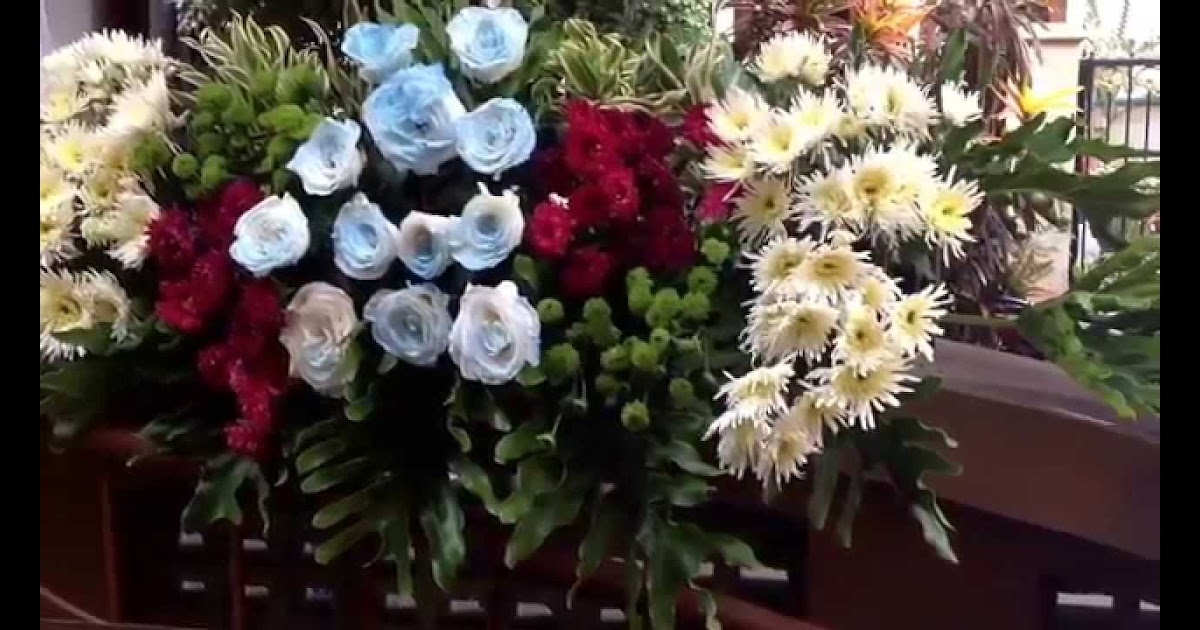 10+ Ide Contoh Rangkaian Bunga Altar Natal Inspiratif Galeri