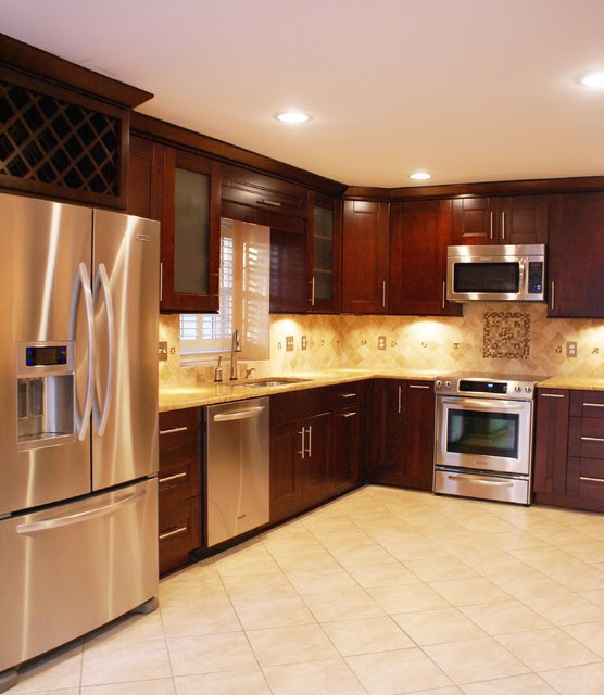 Small Kitchen Makeover Modern Kitchen atlanta by Atlanta Legacy Homes, Inc. Small Kitchen Makeover Modern Kitchen atlanta by Atlanta Legacy Homes, Inc.