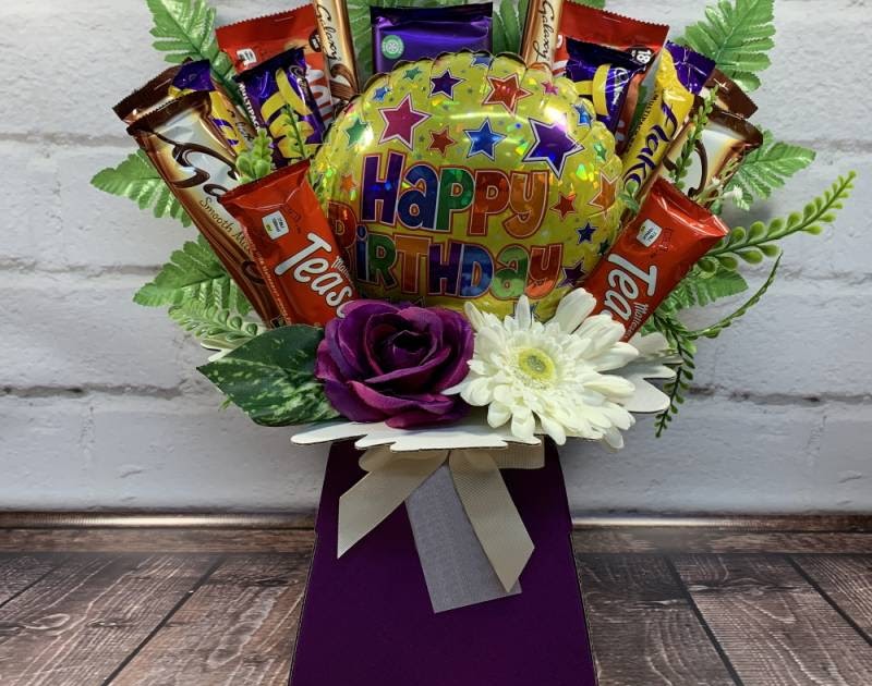Flowers And Chocolate Birthday Gifts Chocolate Bouquet Chocolate