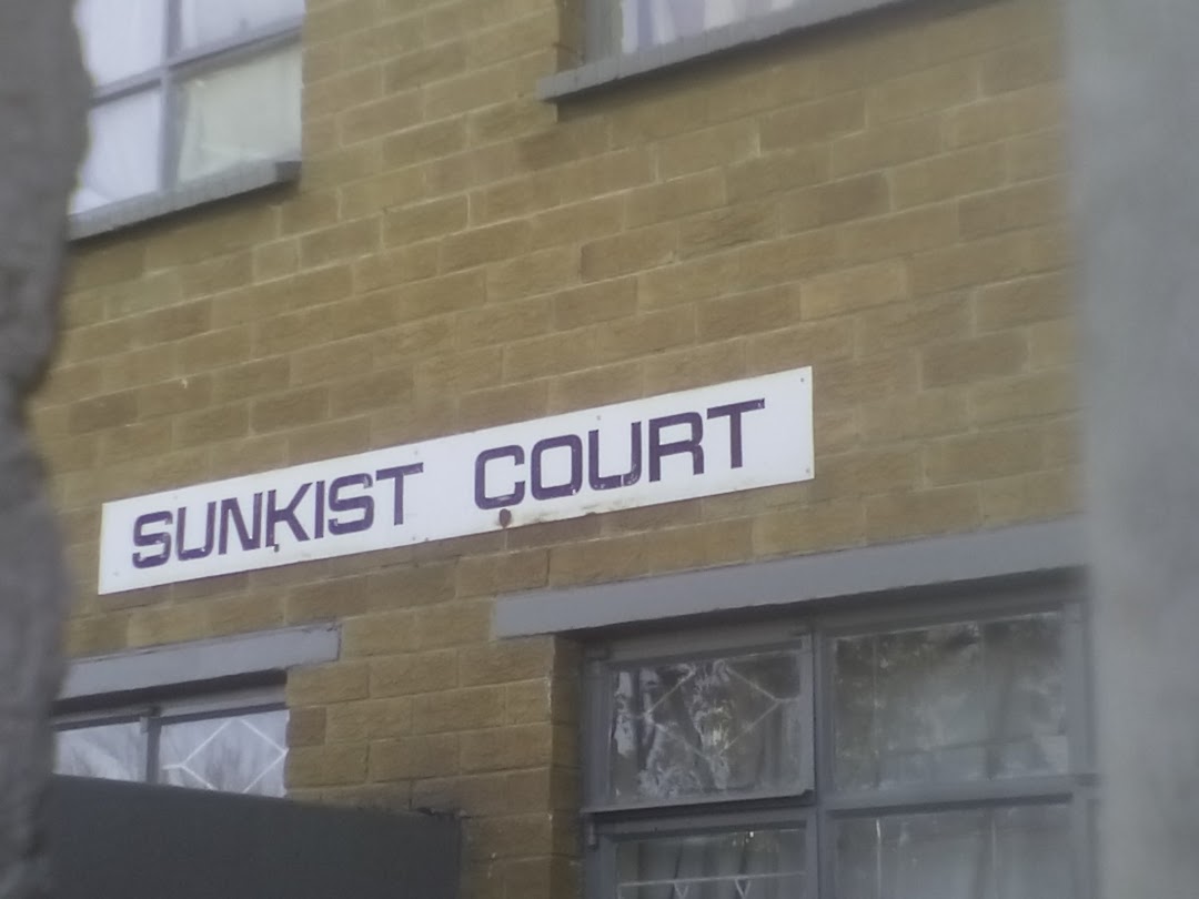 Sunkist Court.