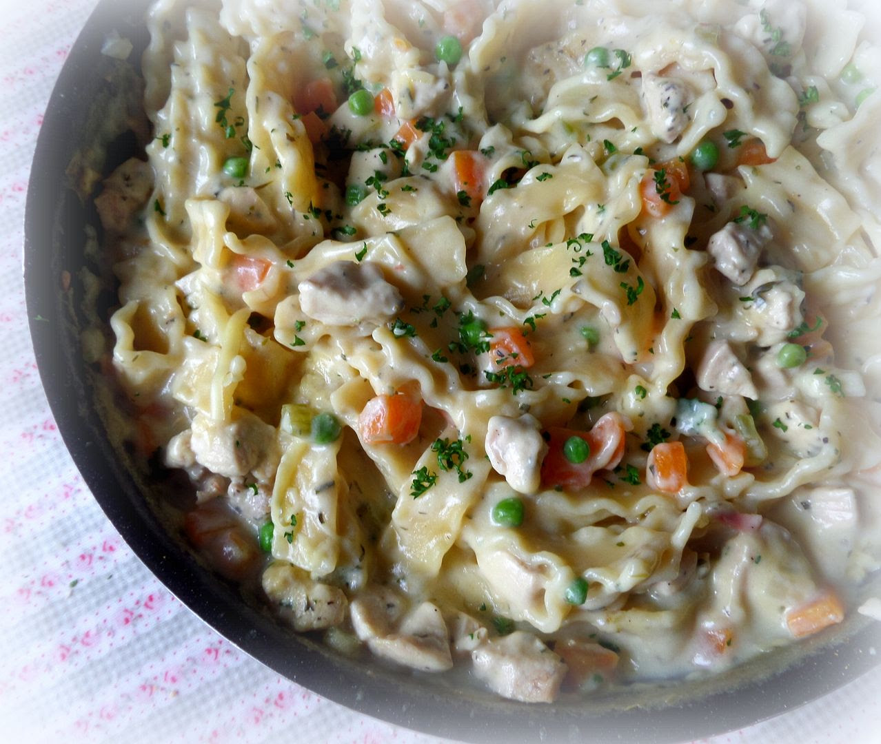 Creamy Chicken Noodle Skillet Creamy Chicken Noodle Skillet