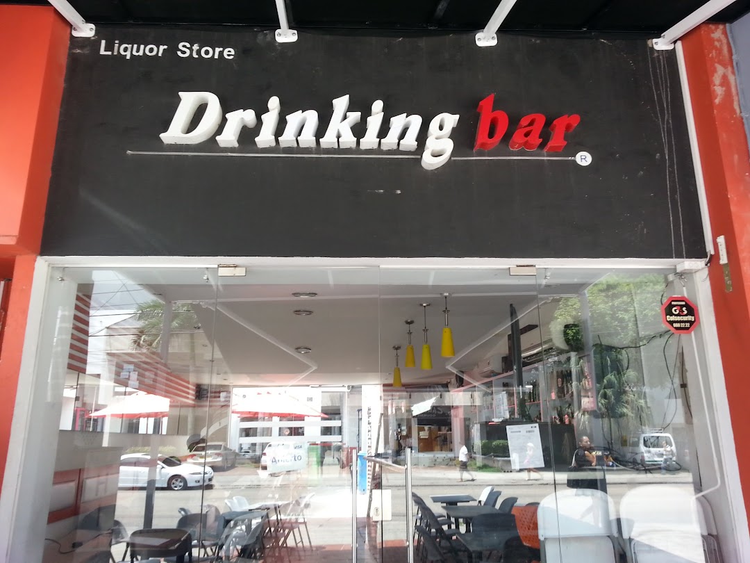 DRINKING BAR